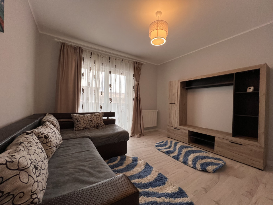 Apartament spațios cu 2 dormitoare și parcare, zona Tineretului
