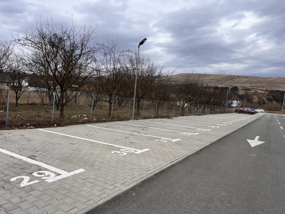 Apartament spațios cu 2 dormitoare și parcare, zona Tineretului