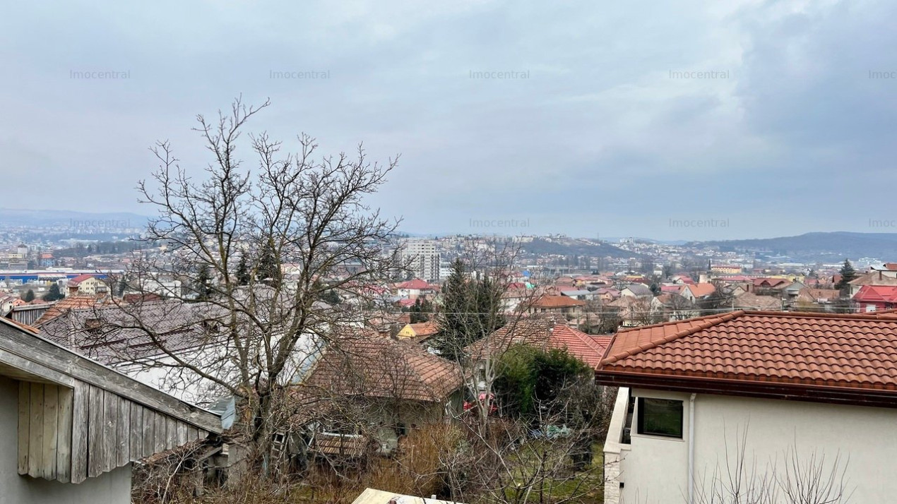 EXCLUSIVITATE: Casă pe str. Graurilor, în Dâmbu Rotund