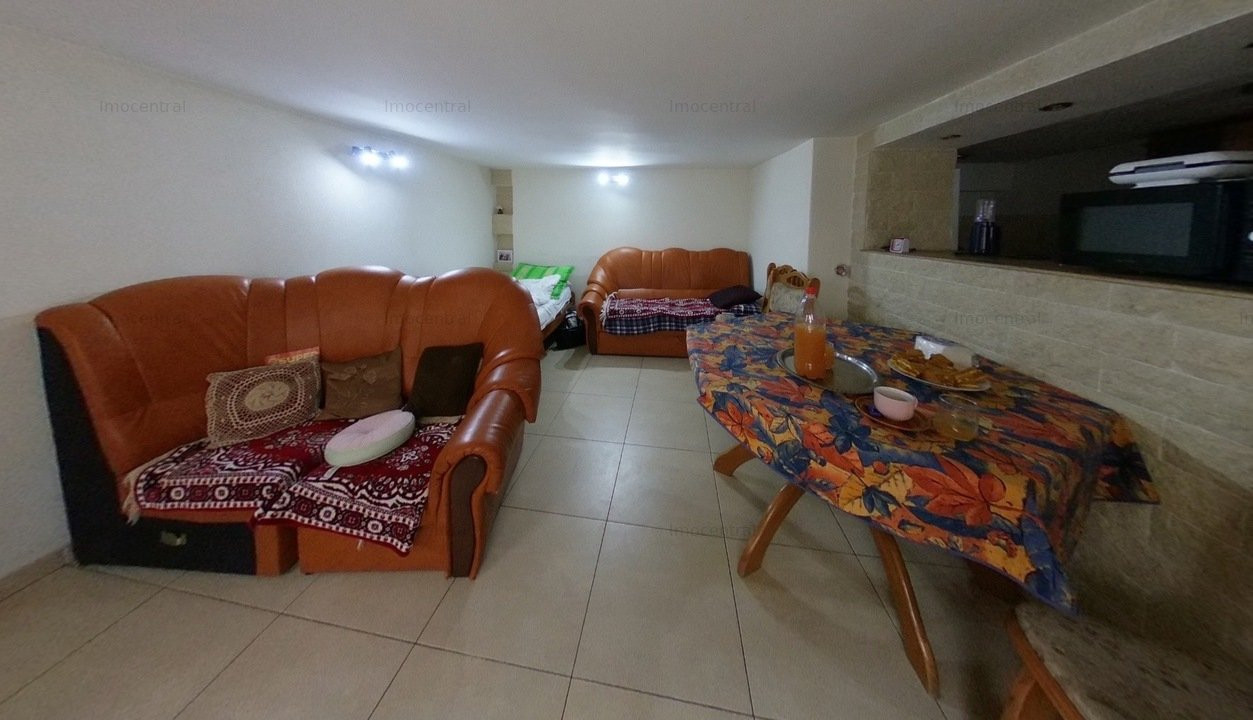EXCLUSIVITATE: Casă pe str. Graurilor, în Dâmbu Rotund