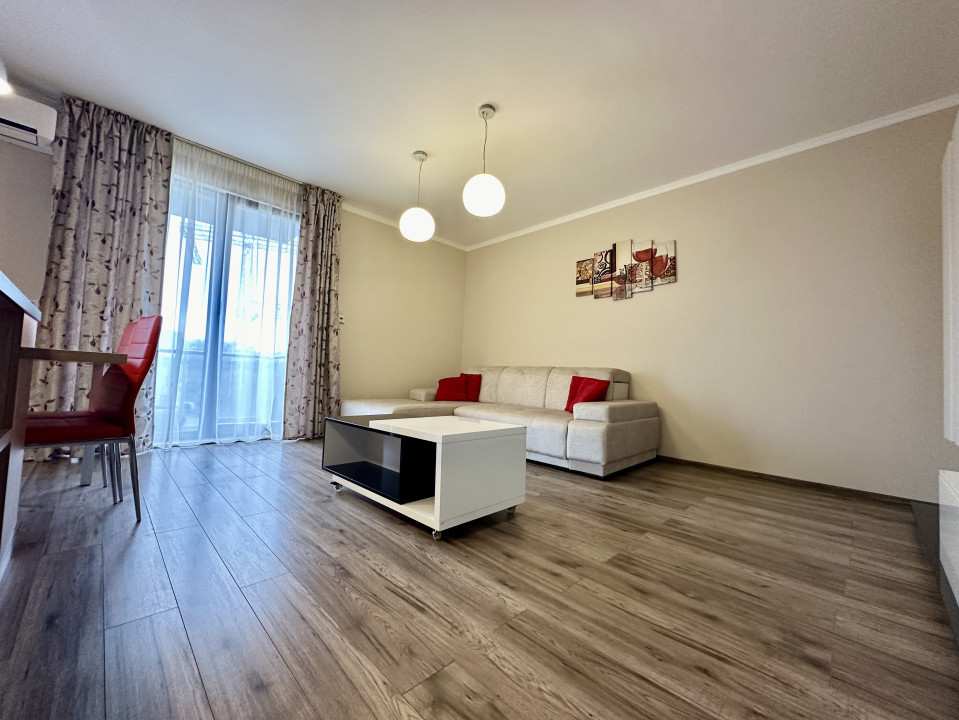 Apartament spațios, 2 camere, Riviera, lânga Iulius Mall
