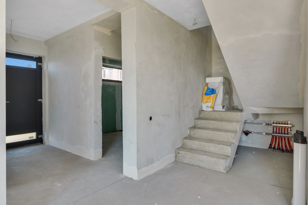 Casa de tip duplex cu CF, la 10 minute de RIVUS MALL, Cluj-Napoca