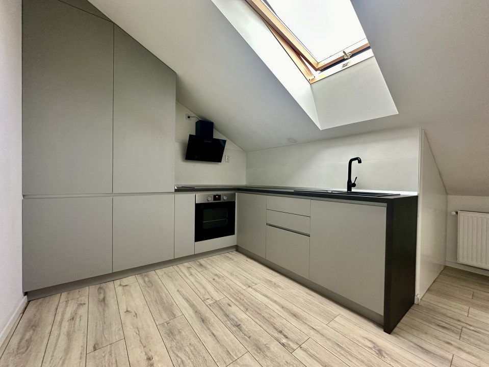 Apartament modern cu 2 camere de închiriat 