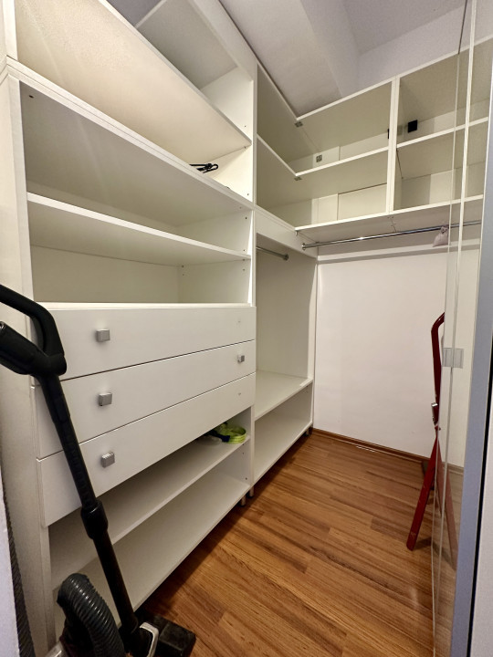 Apartament cu 3 camere, dressing, priveliște panoramică -Andrei Muresanu