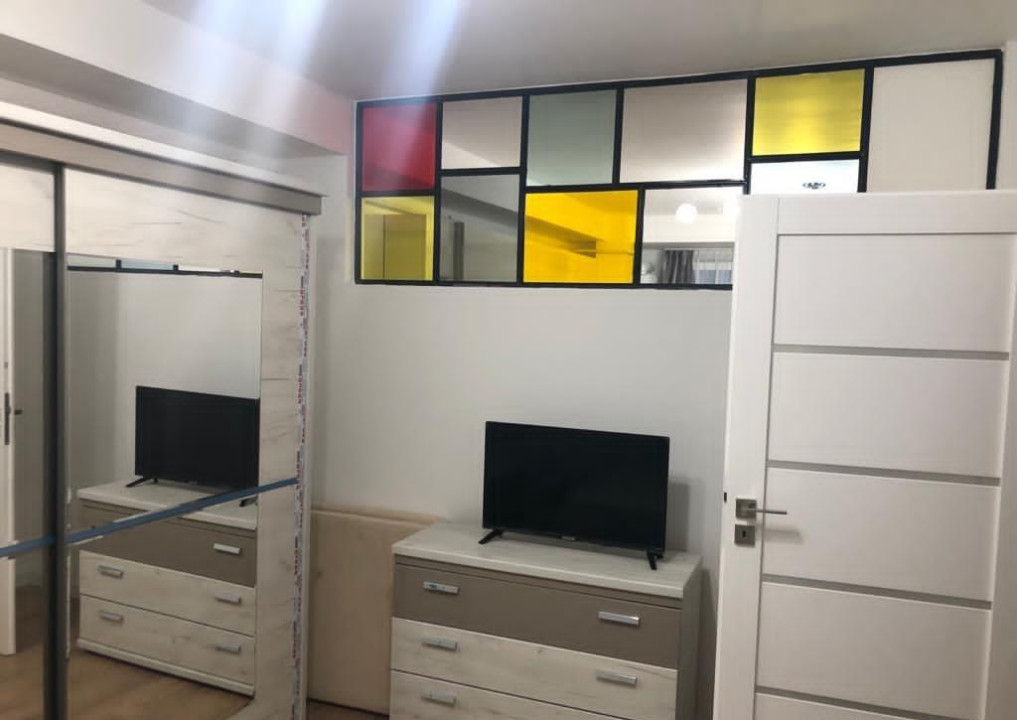 Apartament cu 3 camere West Side Park
