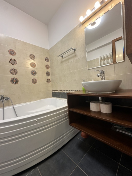Casa modernă de închiriat aproape de UMF și Spitalul de Recuperare 