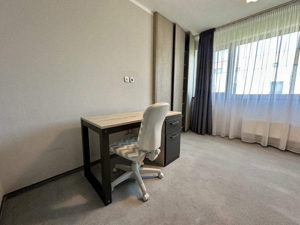 Apartament Ultrafinisat cu 3 camere în Andrei M. aproape de Transylvania College