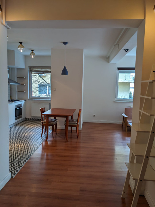 Apartament cu 2 camere de închiriat în Bună Ziua