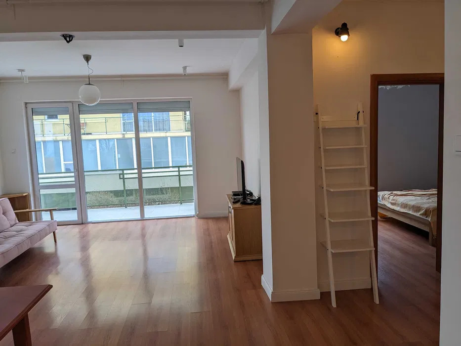 Apartament cu 2 camere de închiriat în Bună Ziua