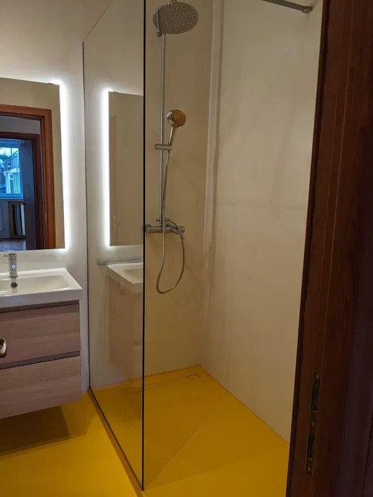 Apartament cu 2 camere de închiriat în Bună Ziua