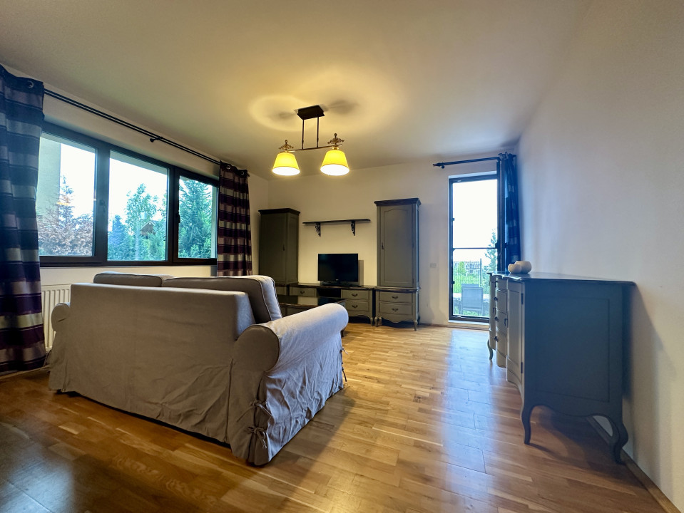 Apartament modern cu curte de 110mp, 2 camere, Europa, zona Eugen Ionesco