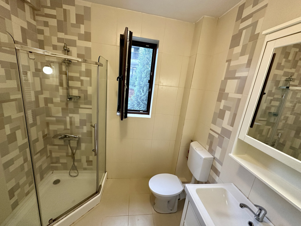 Apartament modern cu curte de 110mp, 2 camere, Europa, zona Eugen Ionesco