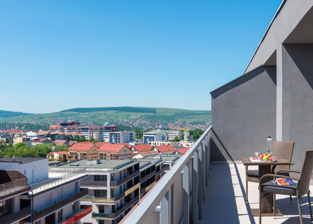 Penthouse cu panoramă deosebită și 3 camere -Bună Ziua