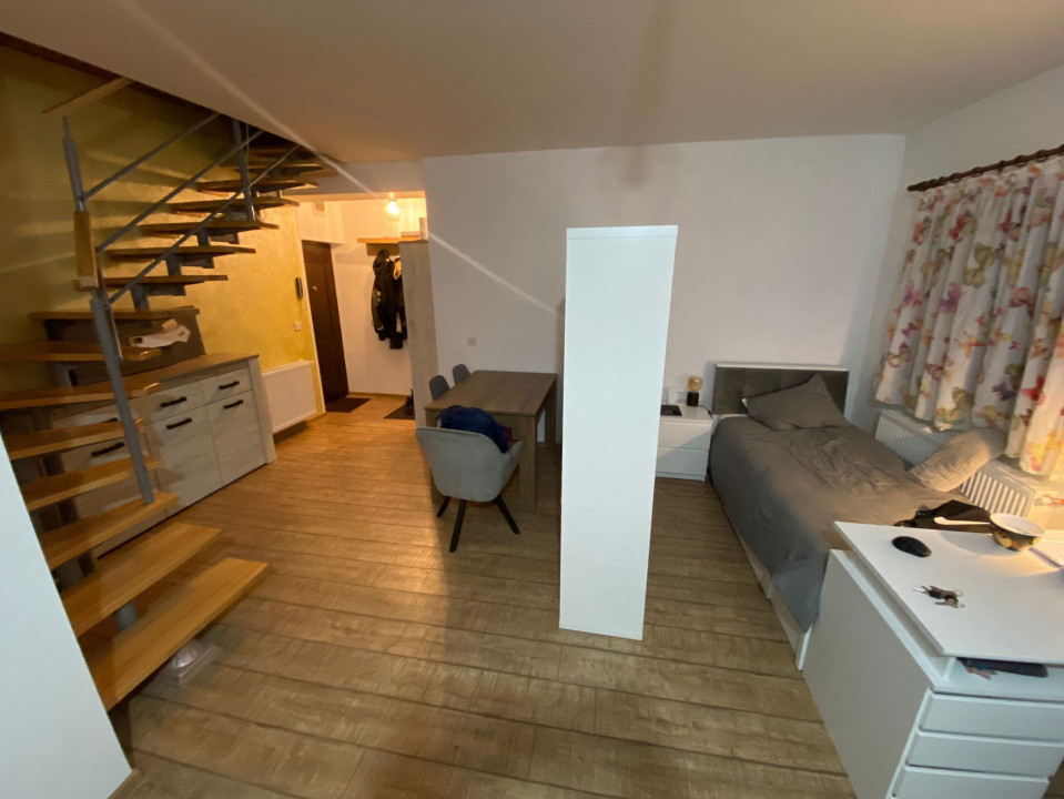 APARTAMENT CU ETAJ, 3 CAMERE, ZONA OBSERVATORULUI