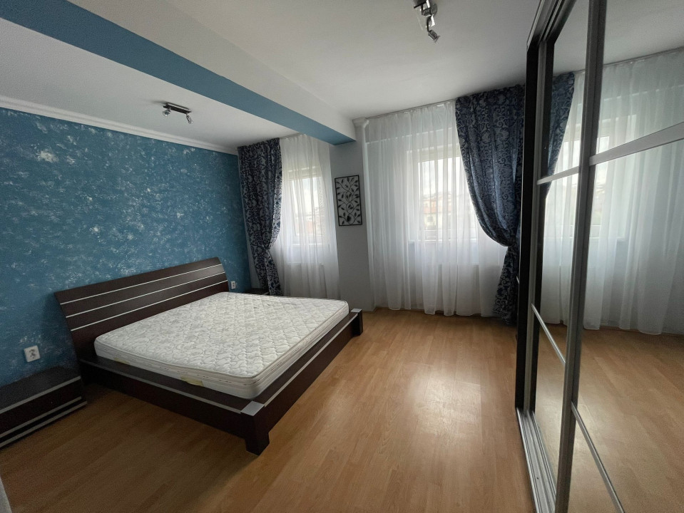 Apartament cu 3 camere zona Calea Turzii