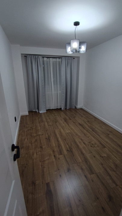 Apartament decomandat, 2 camere, zona FSEGA, Iulius Mall