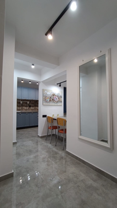 Apartament decomandat, 2 camere, zona FSEGA, Iulius Mall