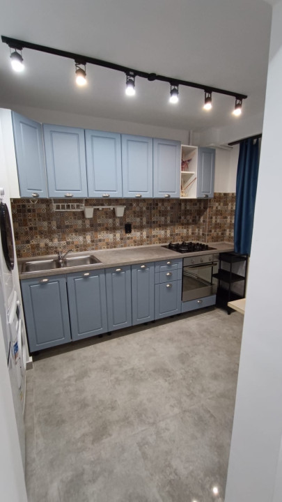 Apartament decomandat, 2 camere, zona FSEGA, Iulius Mall