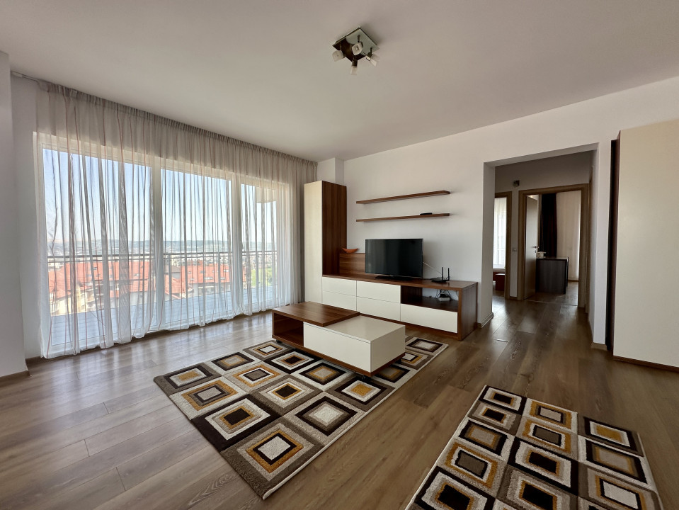 Apartament de 3 camere, panoramă superbă si terasa de 59mp