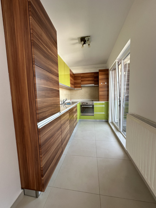Apartament de 3 camere, panoramă superbă si terasa de 59mp