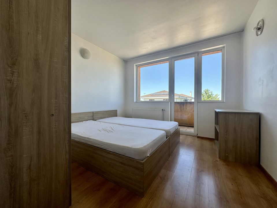 Casa cu 5 camere de închiriat, strada cu acces privat -panorama asupra orașului