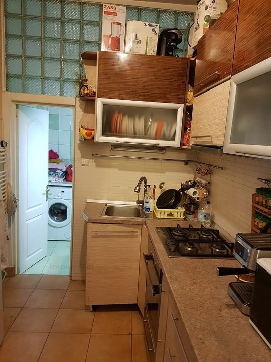 67 mp, Apartament la casa, zona centrala
