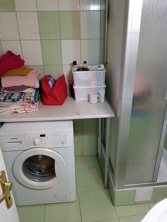 67 mp, Apartament la casa, zona centrala