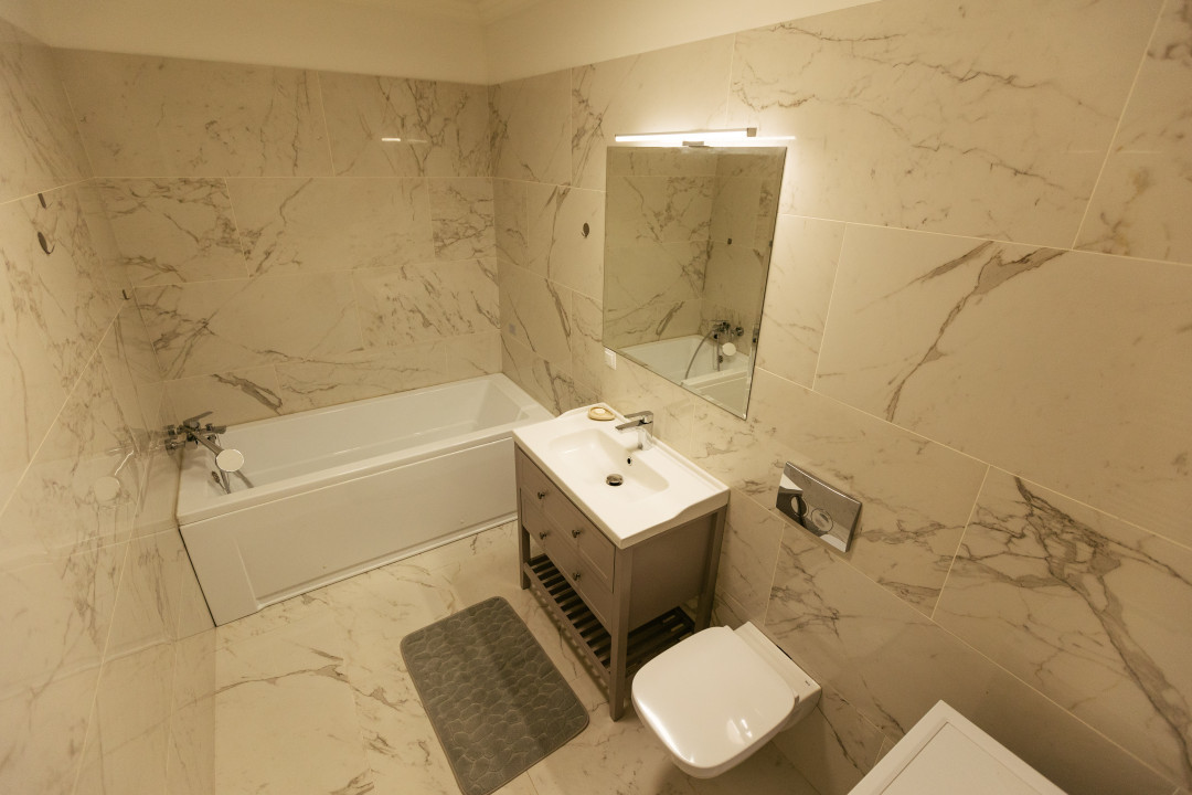 Apartament zona VIVO, finisat și mobilat, comision 0%