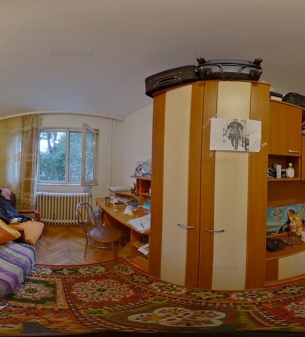 Apartament cu 3 camere, zona linistita si parcuri