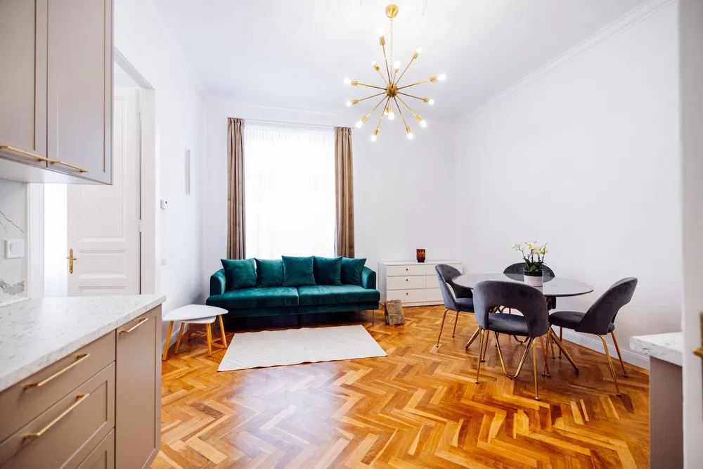 Apartament boem, zona centrală, recent renovat, 3 camere
