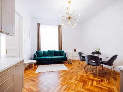 Apartament de lux într-o clădire istorică – 3 camere, finisaje premium