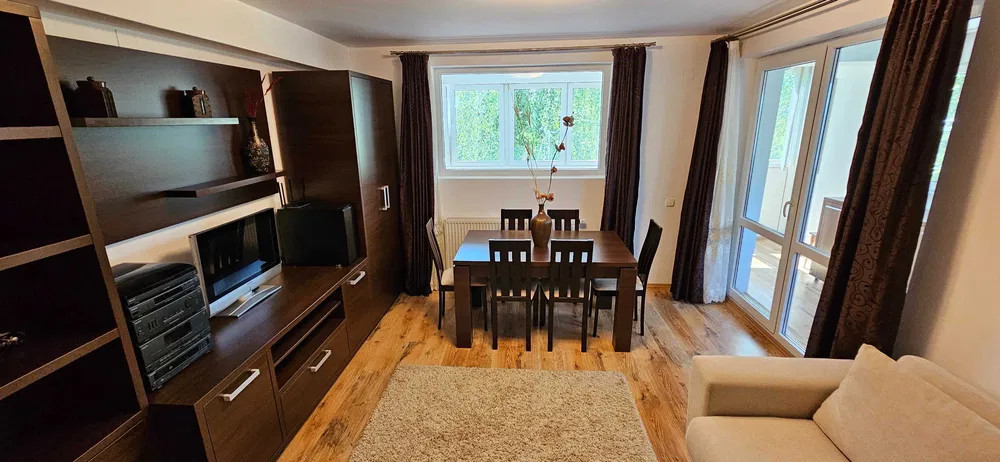 Apartament aflat la prima închiriere, zona Grand Hotel Italia