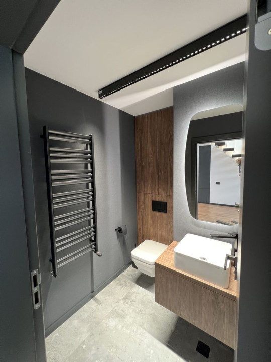 Penthouse ultrafinisat cu priveliște și terase de 58mp