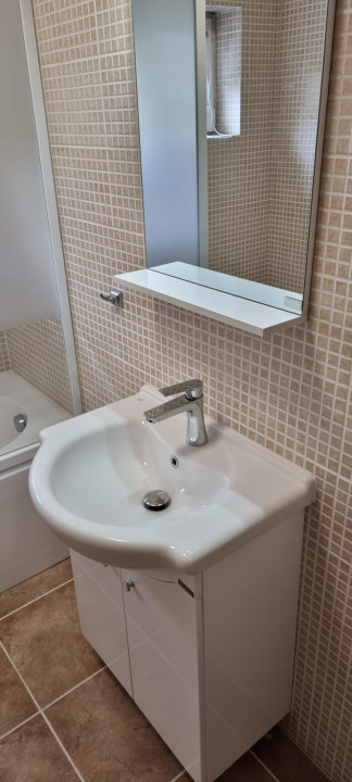 Apartament cu 2 camere, zona Primariei, Apahida, CJ