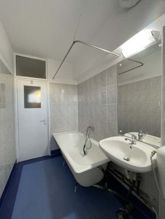Apartament 3 camere decomandat pe Observatorului