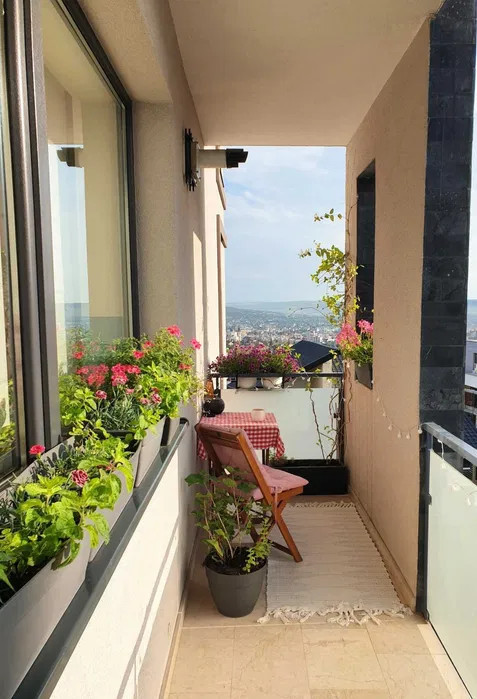 Apartament modern, 3 camere, Buna Ziua, zona Grand Hotel