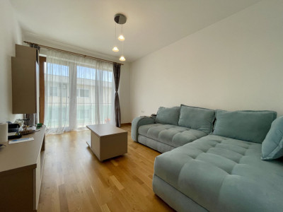Apartament decomandat cu parcare subterană lângă Grand Hotel Italia