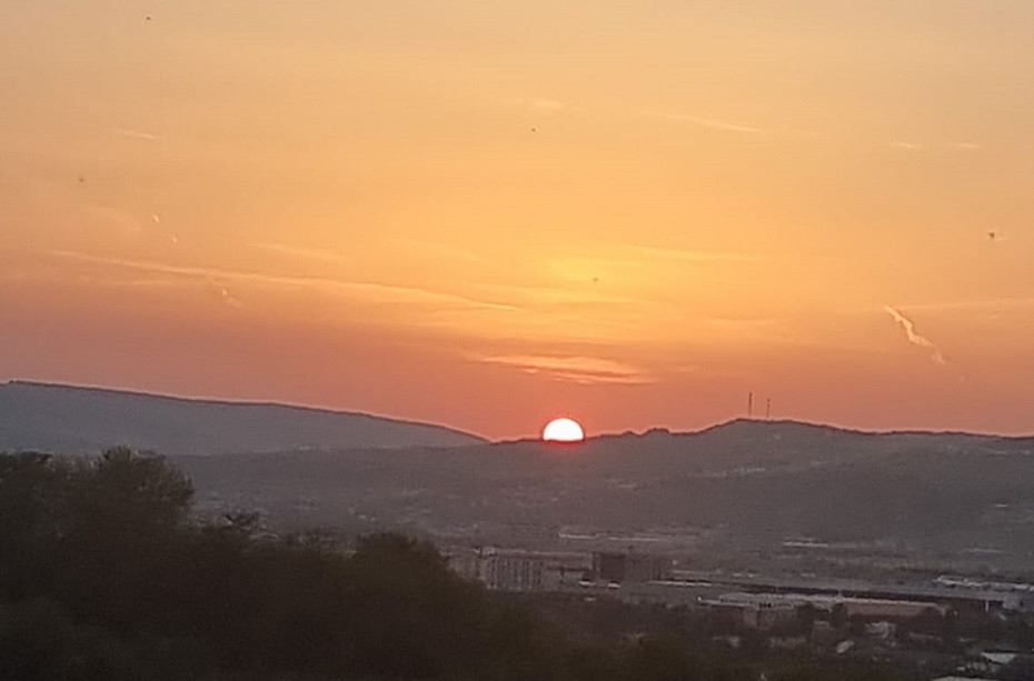 Teren parcelat, loturi de 650 mp, Dezmir, priveliste