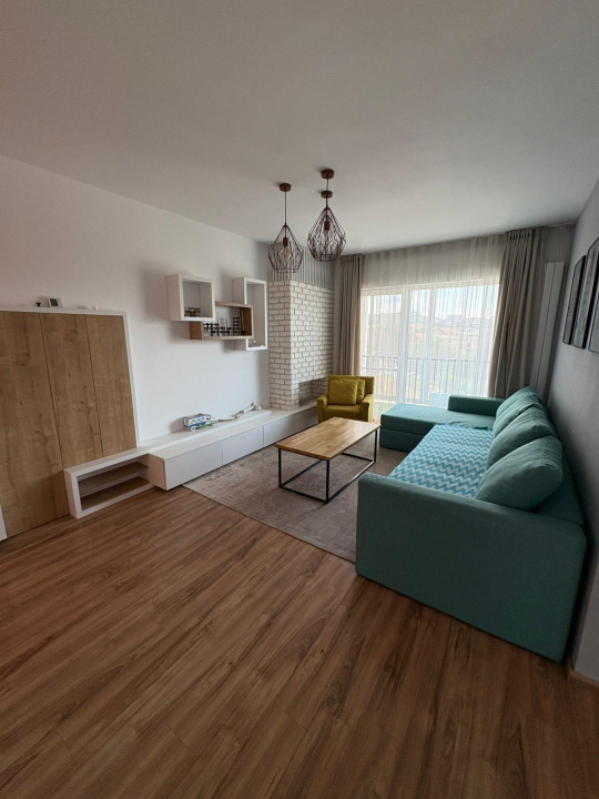 Apartament 3 camere decomandat – 75 mp + balcon 12 mp – prima închiriere