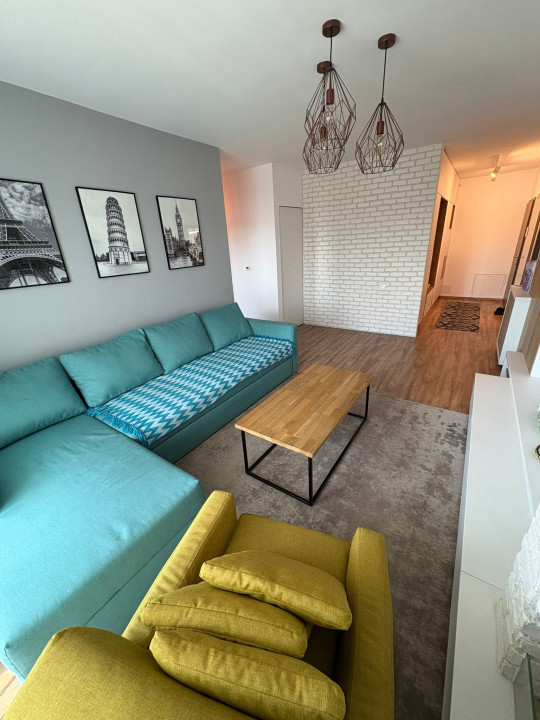 Apartament 3 camere decomandat – 75 mp + balcon 12 mp – prima închiriere