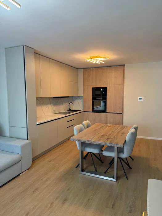 Apartament modern cu 2 camere + birou și 2 băi – 73 mp utili, lux, parcare 