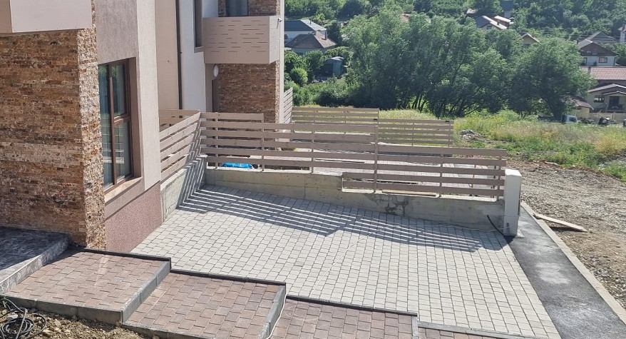 Casa noua, zona aeroport, Cluj - Napoca, Dezmir