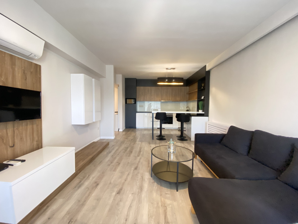 Inchiriere apartament modern, bloc nou, parcare - Zona Centrala