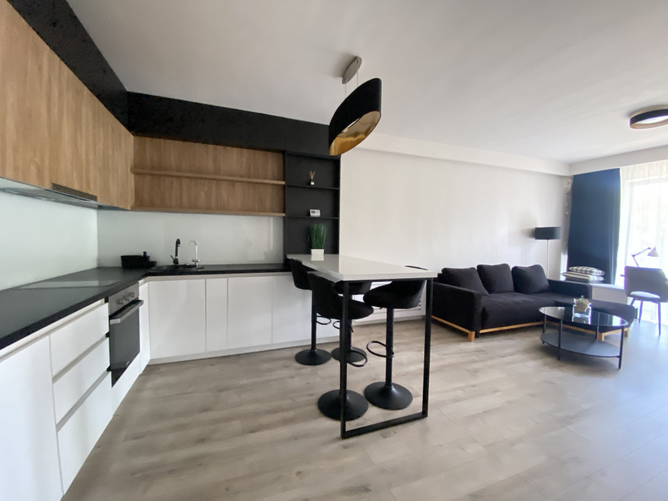 Inchiriere apartament modern, bloc nou, parcare - Zona Centrala