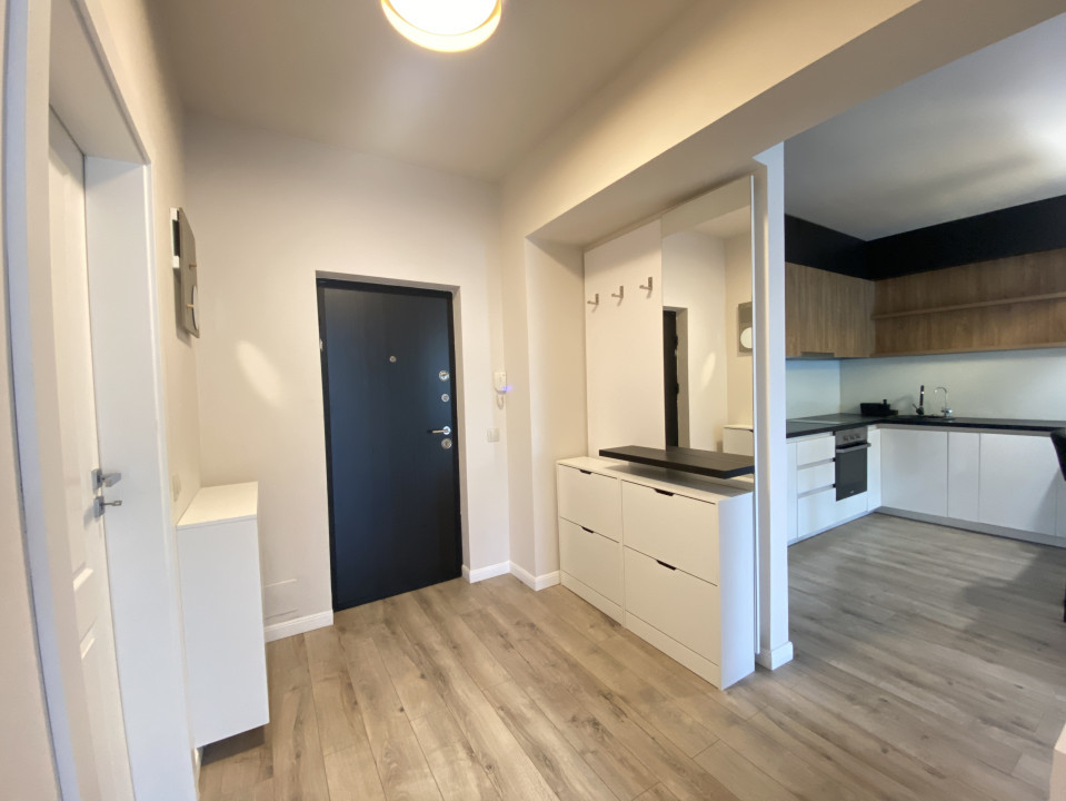 Inchiriere apartament modern, bloc nou, parcare - Zona Centrala