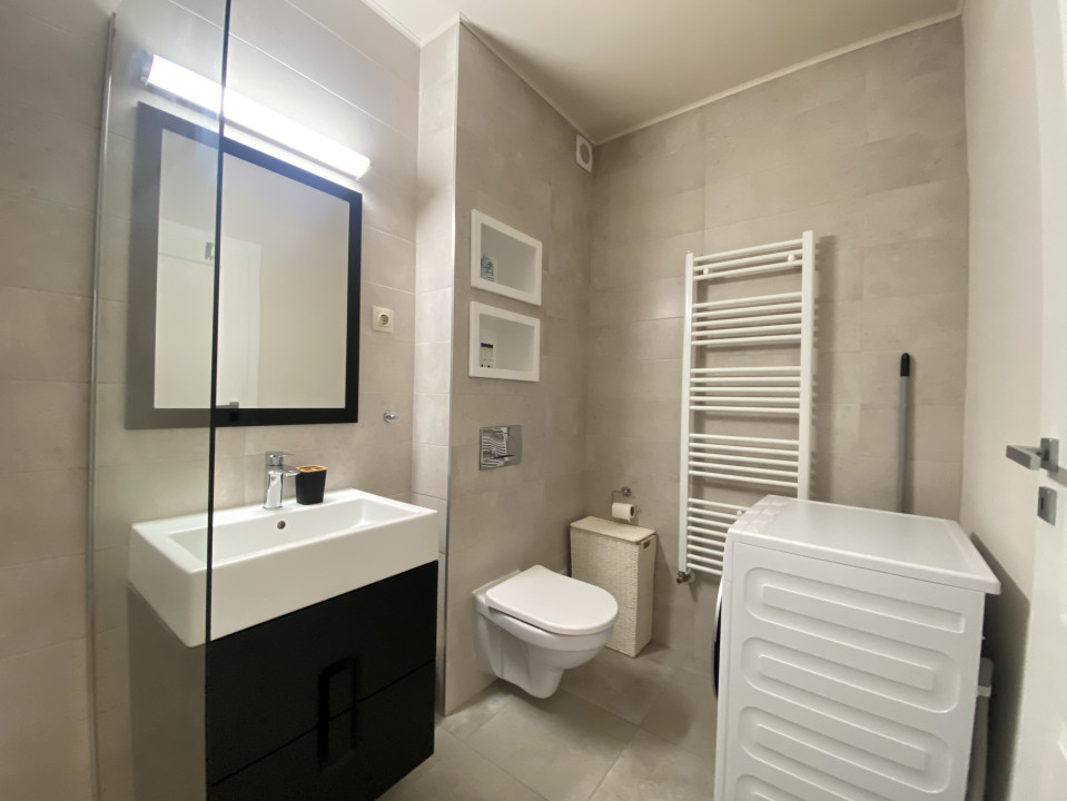 Inchiriere apartament modern, bloc nou, parcare - Zona Centrala