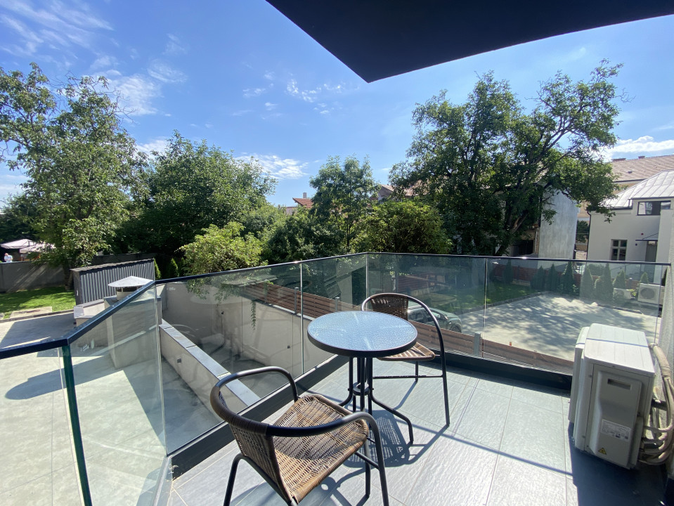 Inchiriere apartament modern, bloc nou, parcare - Zona Centrala