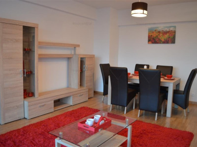 Apartament 3 camere, in Viva City, la 2 minute de Iulius Mall