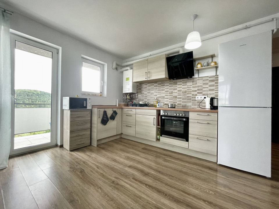 Comision 0%! 66mp, 3 camere, 2 băi, balcon 12mp, lift și parcare