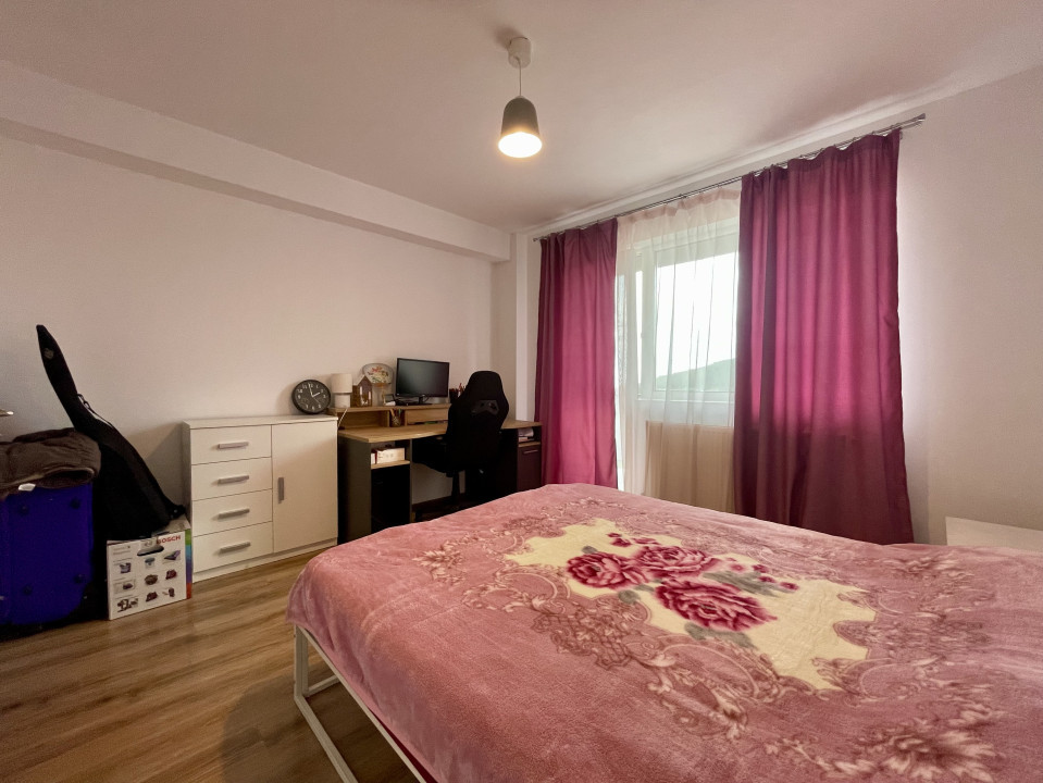 Comision 0%! 66mp, 3 camere, 2 băi, balcon 12mp, lift și parcare